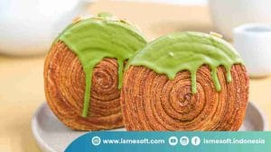 Pembuatan Cromboloni