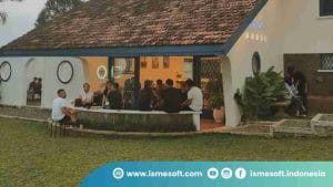 Bangunan Blue House Semarang